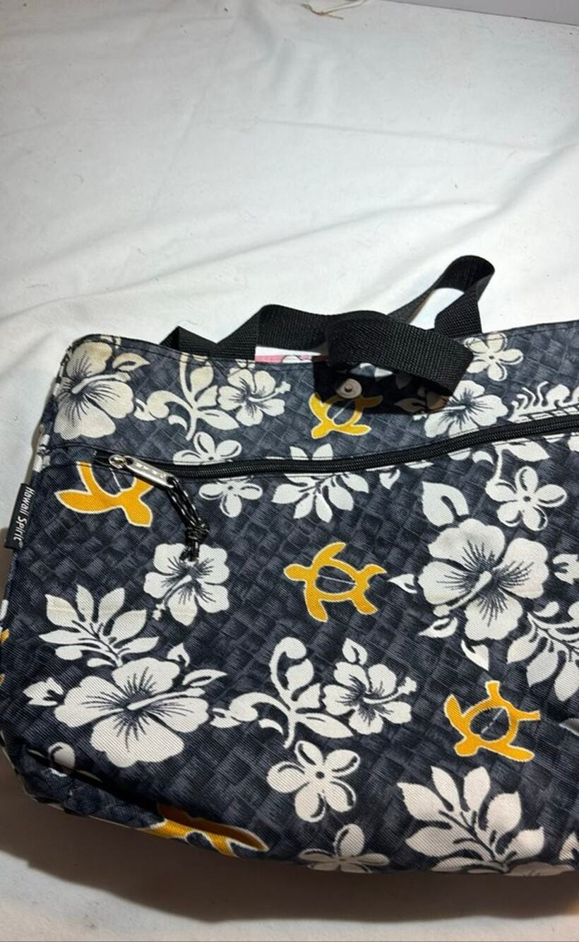Hawaii Spirit Floral and Turtle Print Bag